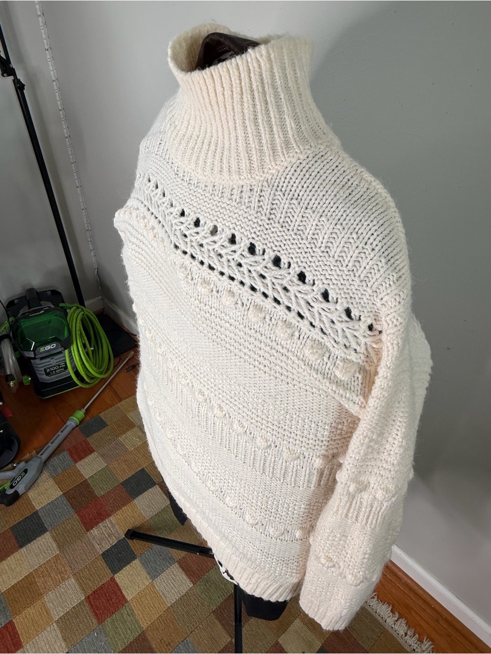 Lou & Grey Cream Turtleneck Cable Knit Sweater